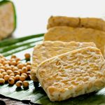Artikel kali ini membahas mengenai beberapa manfaat utama tempe yang ternyata sangat baik untuk kesehatan tubuh.