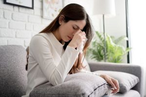 Artikel kali ini membahas mengenai beberapa kesulitan menjadi perempuan yang sering terabaikan oleh banyak orang.