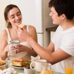 Artikel kali ini membahas mengenai beberapa manfaat sarapan yang sangat baik untuk kesehatan tubuh manusia.