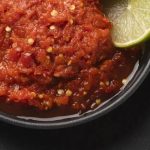 Artikel kali ini membahas mengenai beberapa alasan mengapa orang Indonesia pecinta sambal dan sangat menyukainya.